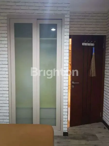 image UNIK APARTEMENT WATERPLACE TOWER E FULL FURNISH (5)