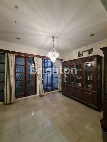 image RUMAH DALAM CLUSTER LEGENDA WISATA CIBUBUR (1)