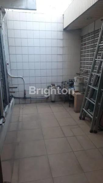 image RUMAH DI PUCANG ADI SURABAYA (7)