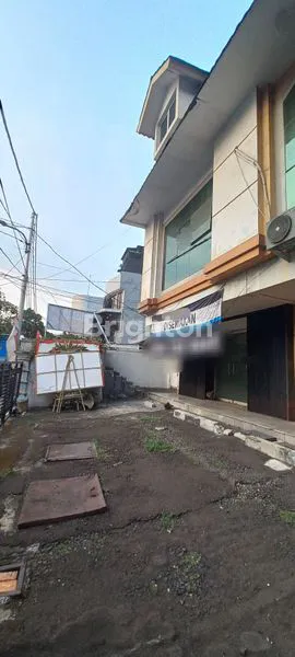 image RUKO DISEWAKAN DI JL. SULTAN ISKANDAR MUDA, KEBAYORAN LAMA  ,JAKARTA SELATAN (2)