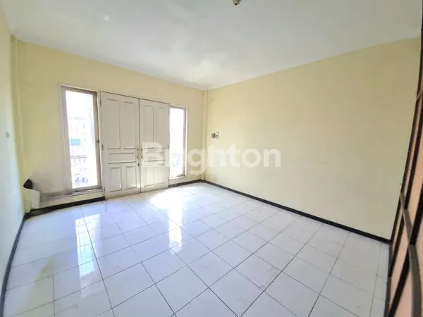 image RUKO 3LT DI RY KENJERAN BISA BUAT EXPSEDISI DLL (7)