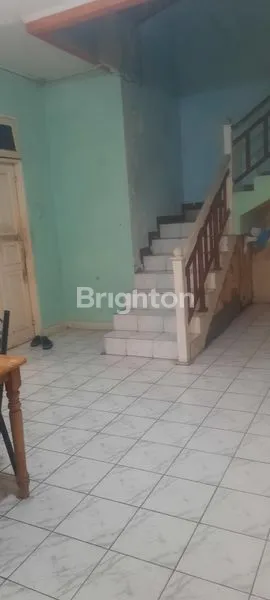 image RUMAH MURAH DENGAN TEMPAT USAHA - DI HARAPAN INDAH BEKASI (5)