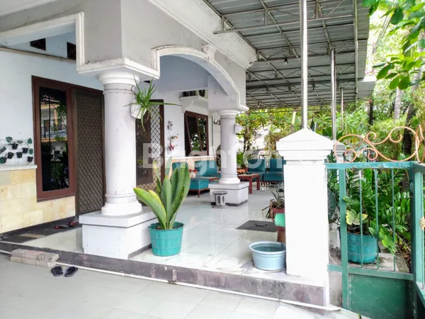 image WIGUNA SIAP HUNI HOOK FURNISH DEKAT STIKOM (3)