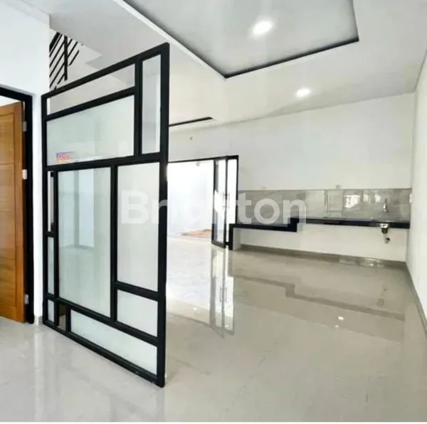 image RUMAH CANTIK BARU GRESS DI KLAMPIS, SURABAYA  (1)
