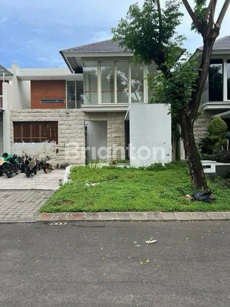 image JIKA PUNYA TEMAN BANYAK & SERING BERTAMU, COCOK INI RUMAH! JUAL CITRALAND EASTWOOD (1)