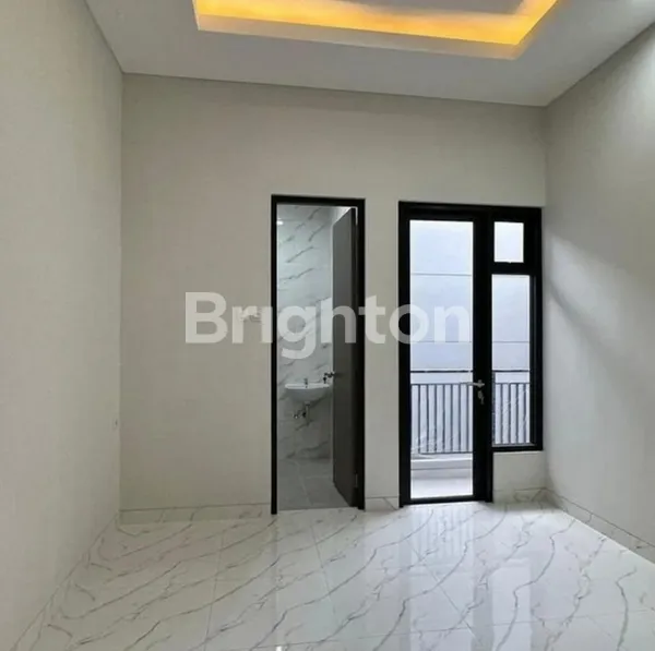 image NEW GRESS RUMAH MEDOKAN ASRI 2 LANTAI, BELAKANG GRAHA YKP SURABAYA (5)