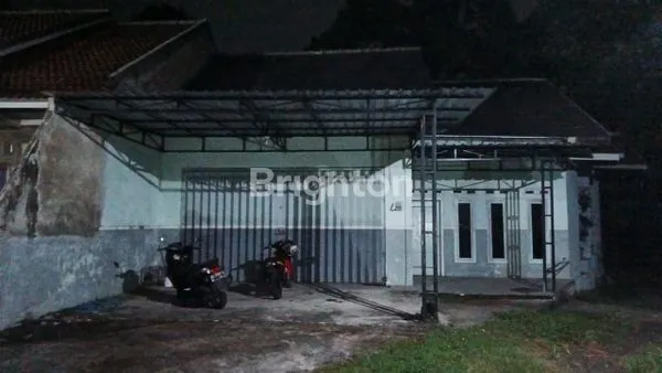 RUKO + PEKARANGAN DI GURAH KEDIRI