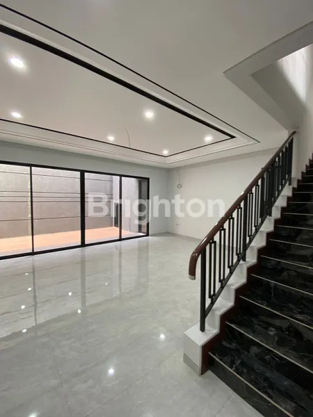 image NEW HOUSE MINIMALIS CITRALAND WOODLAND (2)