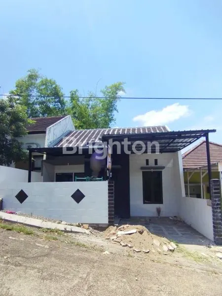 image RUMAH NUANSA VILLA SIAP HUNI, BUKIT PODANG RESIDENCE, KEDIRI (1)