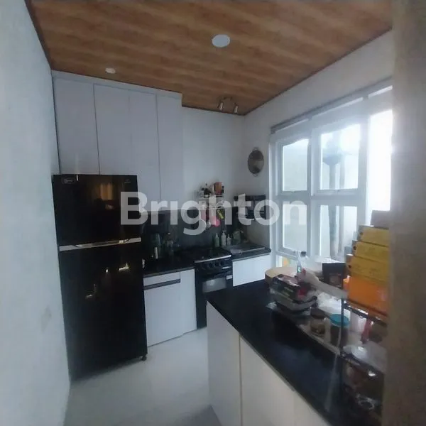 image RUMAH 2 LANTAI SOLO BARU (3)