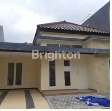 Gambar Property RUMAH DI PERUMAHAN SEKARTAJI PRASADHA