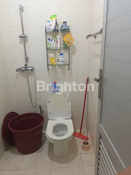 image RUMAH SATU SETENGAH LANTAI DI PERUMAHAN ELIT SUKAJADI (4)