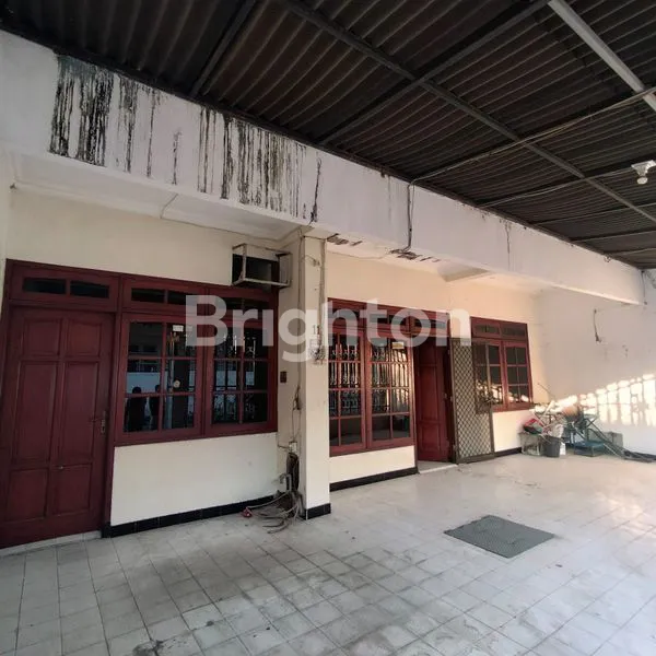 image RUMAH SIMPANG DARMO PERMAI SELATAN (2)