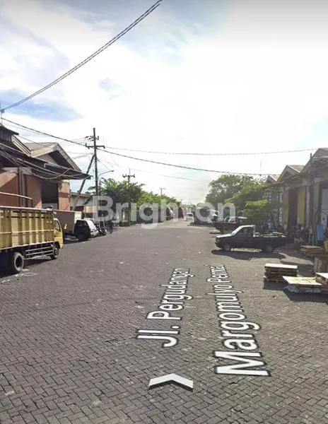 image  GUDANG MARGOMULYO SIAP PAKAI BEBAS BANJIR (2)