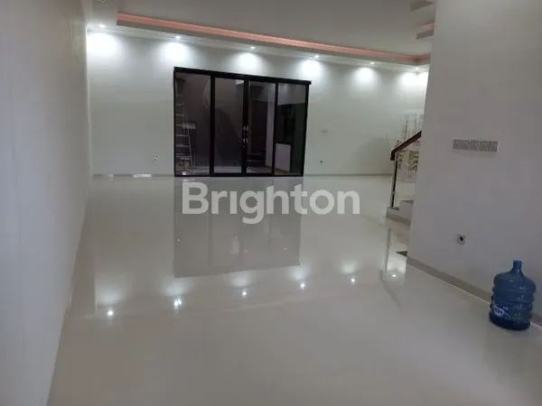 image RUMAH BARU MEWAH DI DAERAH ARAYA DEKAT BINUS (2)