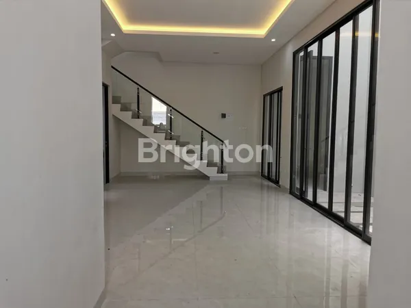 image RUMAH BARU GRESS DIAN ISTANA MOCCA VERBANA (4)