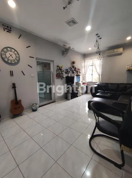 image RUMAH TAMAN PALEM LESTARI 2,5 LANTAI ( 2 RUMAH JADI 1) CENGKARENG JAKARTA BARAT (5)