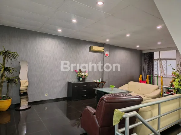 image BEVERLY ROOMS RUANG USAHA SURABAYA  (2)