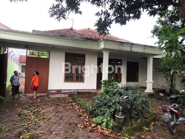image RUMAH KEDIRI SIAP HUNI DI JALAN RAYA DEKAT GEDUNG BAGAWANTA BHARI (2)