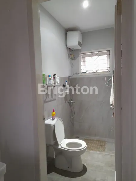 image GA SAMPE 1M RUMAH CLUSTER  SIAP HUNI DI TELAGA GOLF SAWANGAN (7)