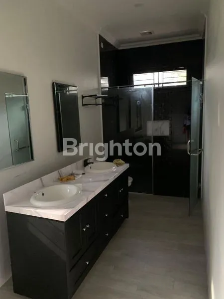 image DIJUAL RUMAH HOOK DI CENGKARENG INDAH  (6)