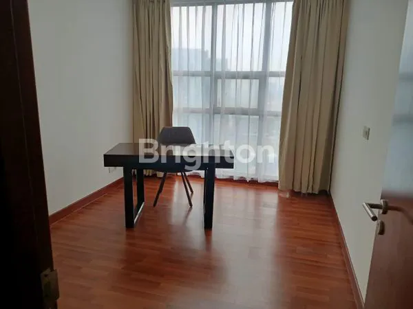image APARTMENT 3 BR FURNISHED LOKASI STRATEGIS KAWASAN ELITE PONDOK INDAH JAKARTA SELATAN (3)