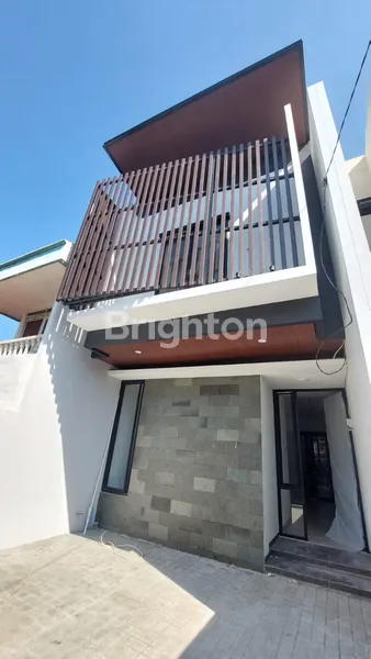 image RUMAH DIJUAL BARU 2LANTAI BAGUS DI RUNGKUT DEKAT SUPERINDO MERR (4)