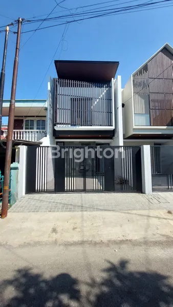 image RUMAH BARU 2LANTAI BAGUS DI RUNGKUT DEKAT SUPERINDO MERR (1)