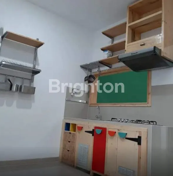 image RUMAH 2 LANTAI FULL FURNISHED DI CLUSTER DEKAT UM TUNGGULWULUNG KOTA MALANG (6)