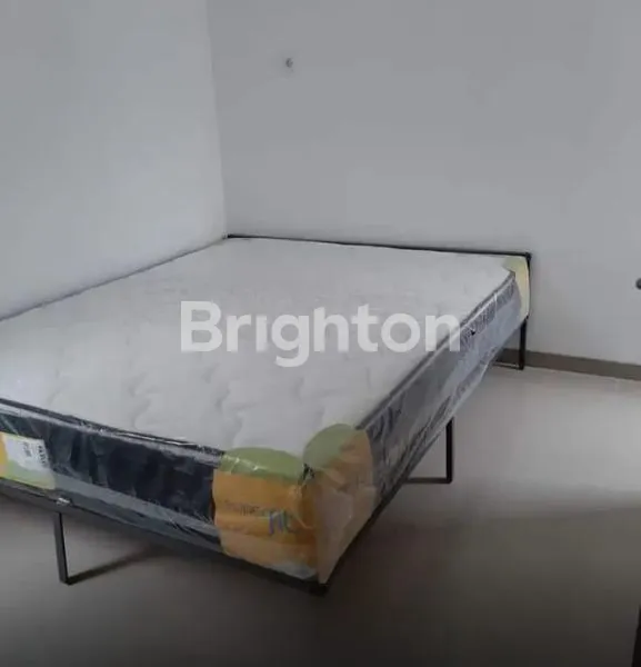 image RUMAH 2 LANTAI FULL FURNISHED DI CLUSTER DEKAT UM TUNGGULWULUNG KOTA MALANG (7)