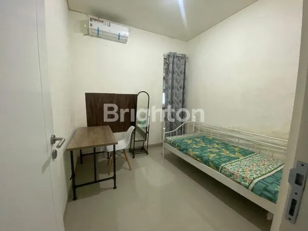 image RUMAH MEWAH KOTA SIDOARJO (8)