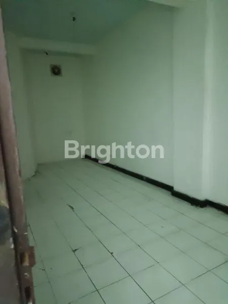 image RUKO LANTAI 3  DI KOMPLEK PERTOKOAN SUDIRMAN  AGUNG (3)